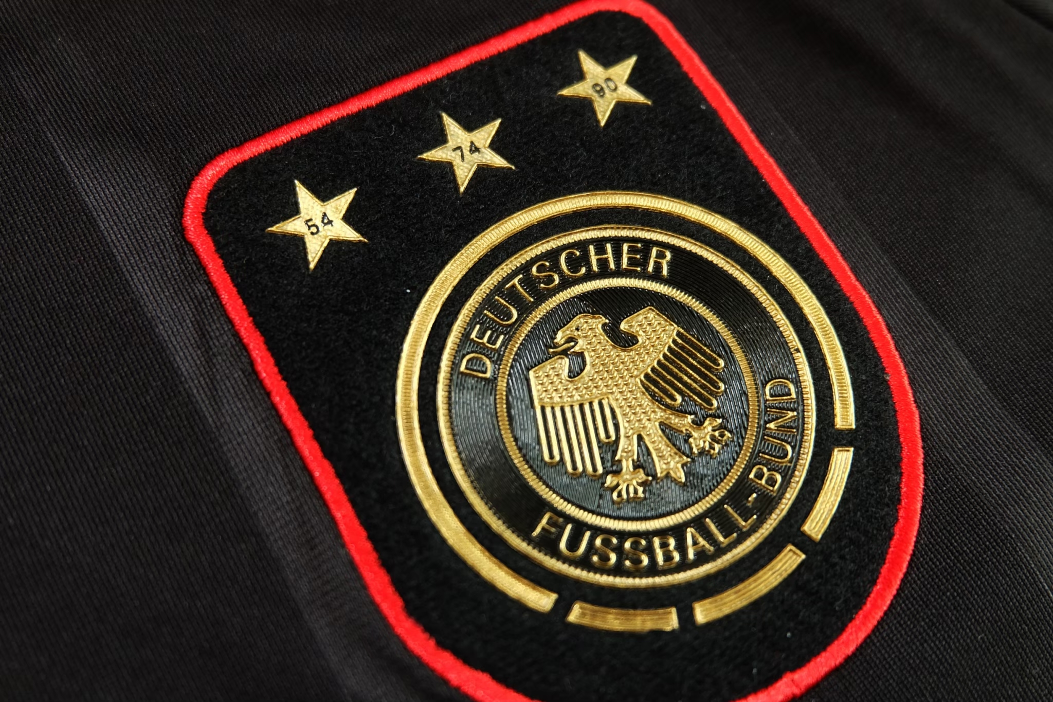 Germany 2010/11 Away Retro Jersey เสื้อบอลย้อนยุคเยอรมัน เสื้อทีมชาติเยอรมัน