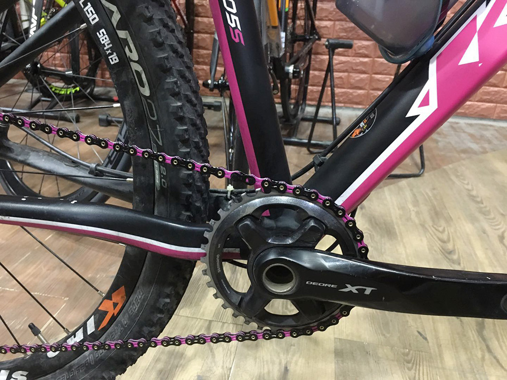 โซ่ SUMC, SX11 SL, โซ่ 11 Speed Diamond Chain with Connector 116L เซาะร่องไทเทเนี่ยม มีสีเหลือง/ดำ