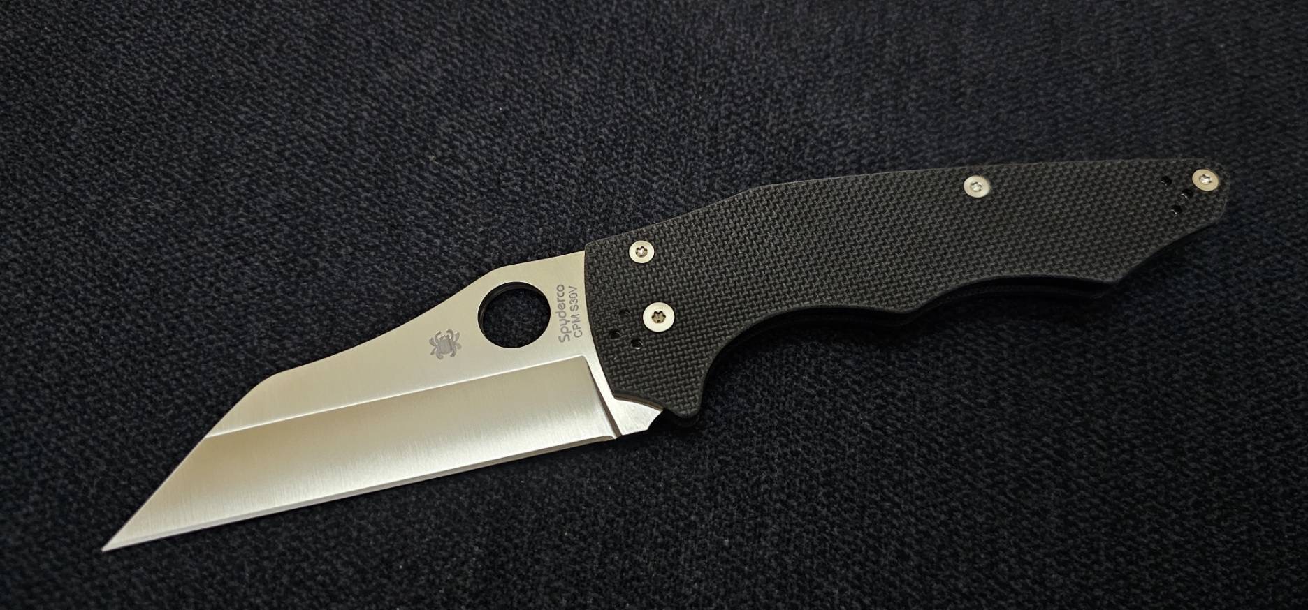 Spyderco YoJumbo Compression Lock Knife Black G-10 (4" Satin S30V)