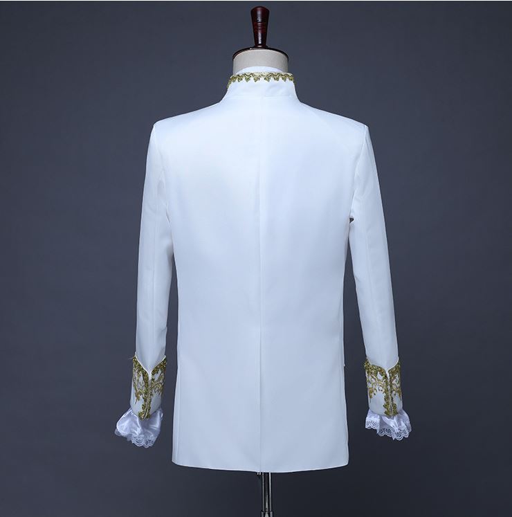 Pre-order ชุดสูทชาย สไตล์ยุโรป ปักงานละเอียด สีแดง