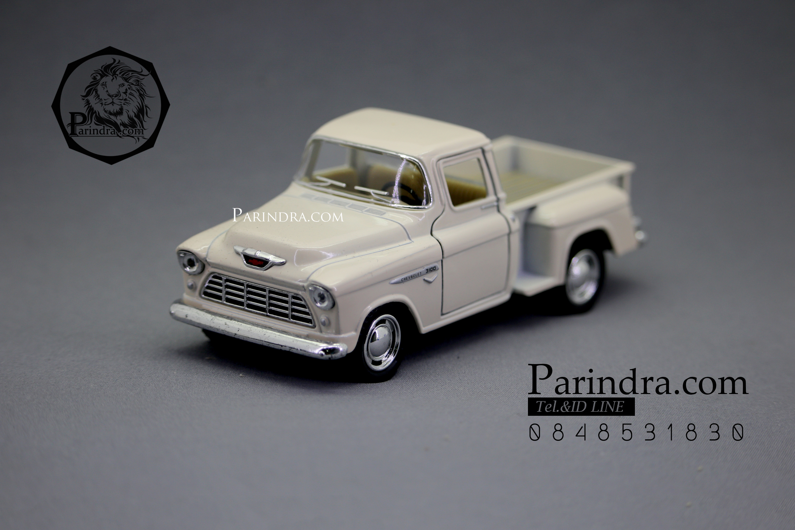 โมเดลรถเหล็กรถจำลอง CHEVROLET Chevy Stepside Pick-up 1955 สีขาว