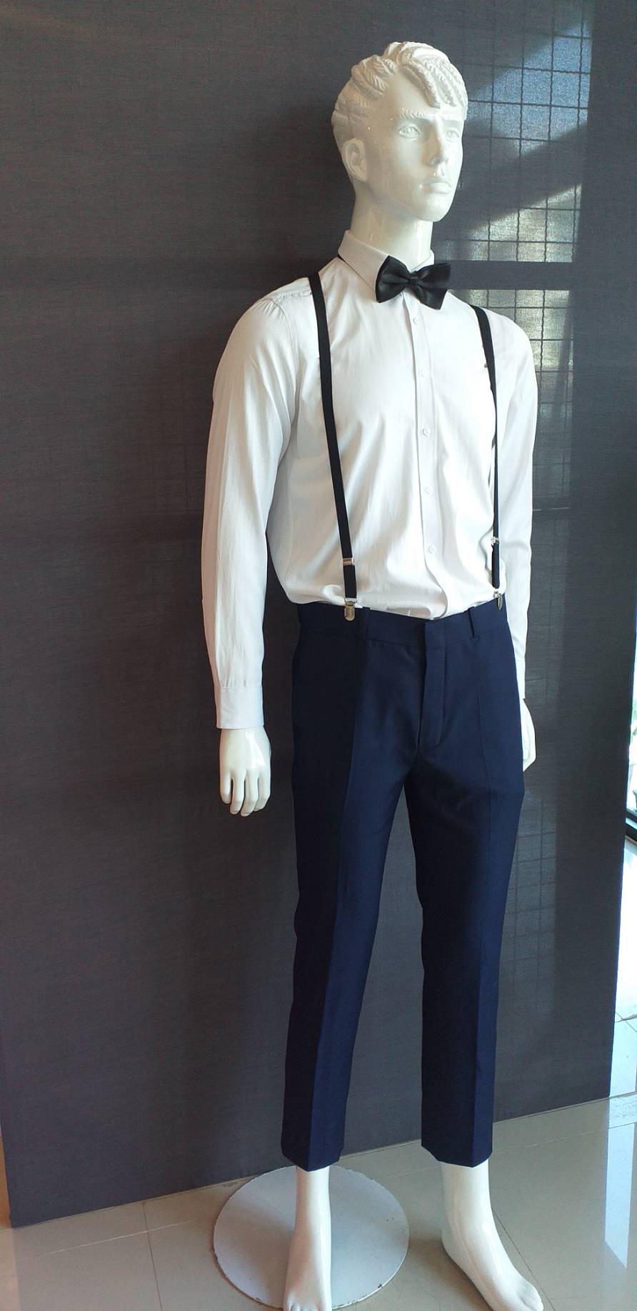 สูทตัดเช่า ชุดสูทชาย สีน้ำเงินเข้ม (ไม่ใช่สีกรมท่า) งานเนี๊ยบ ไม่มีเสื้อกั๊ก