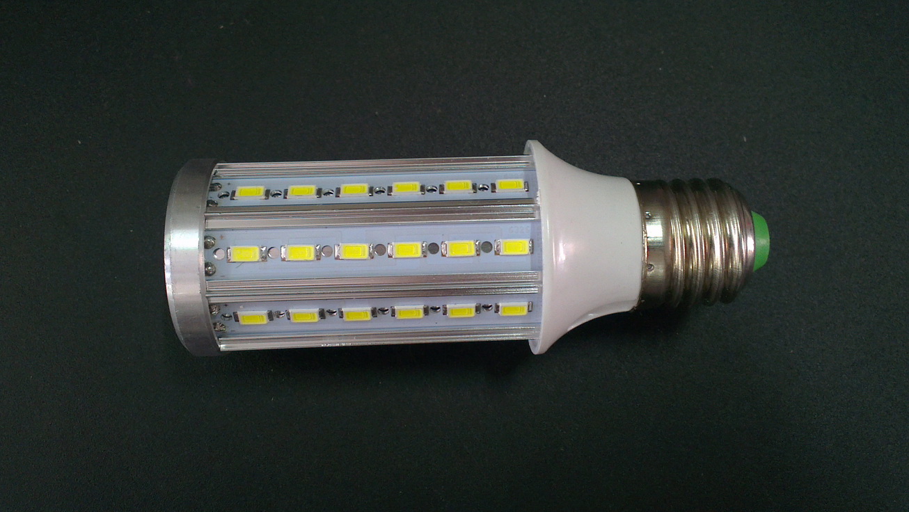 ไฟข้าวโพด 15W/60LED+ซิงค์