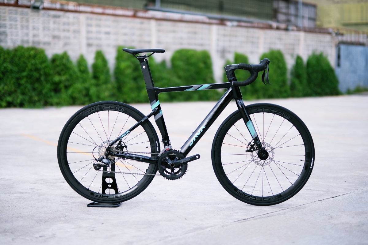 จักรยานไฮบริด JAVA AURIGA ชุดขับ DECA Shimano Sora 18 speeds เฟรมอลูมิเนียม ลบรอยเชื่อม 700c