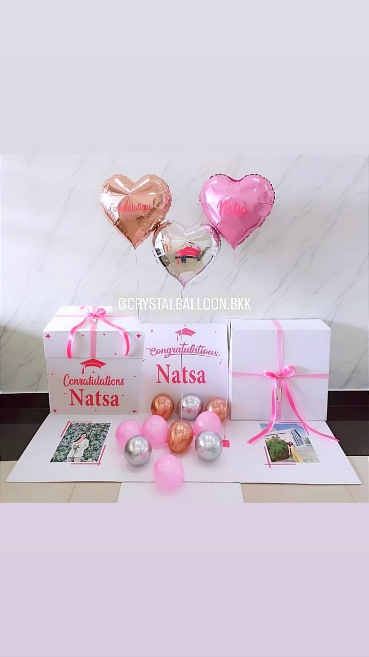 Congratulations Surprise Box กล่องเซอร์ไพรส์ เเสดงความยินดี พร้อม ฟอยล์หัวใจ 18" 3 ชิ้น พร้อมตกเเต่ง สามารถใส่รูปได้ 2 ใบ สามารถเปลี่ยนสีลูกโป่ง/เปลี่ยนข้อความ/เปลี่ยนสีฟอยล์ตกเเต่งได้