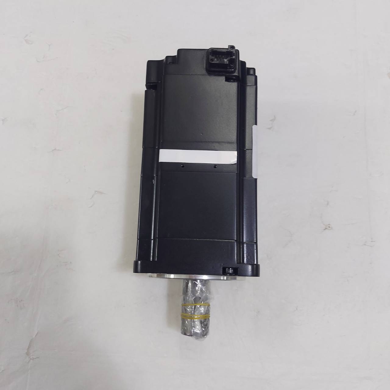 SGM7J-08A7A2E SERVO MOTOR " YASKAWA "