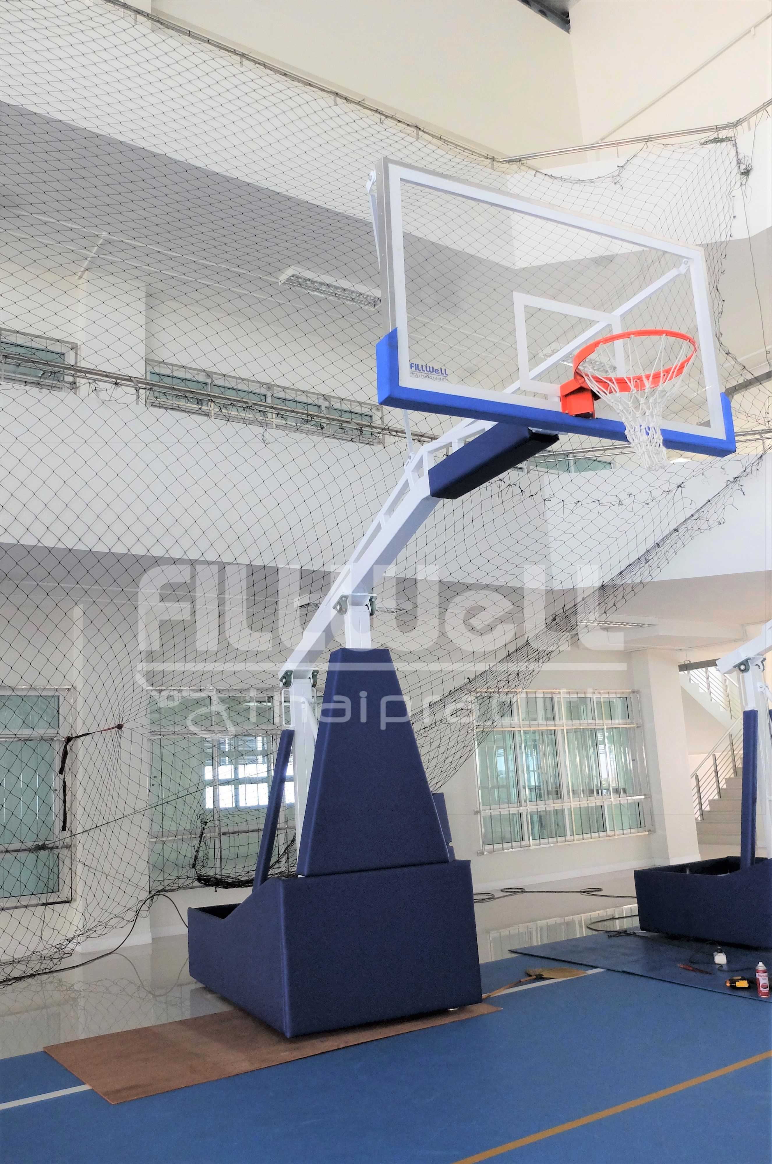 PRO 225 แป้นบาสเกตบอลมีล้อเลื่อน พับเก็บได้