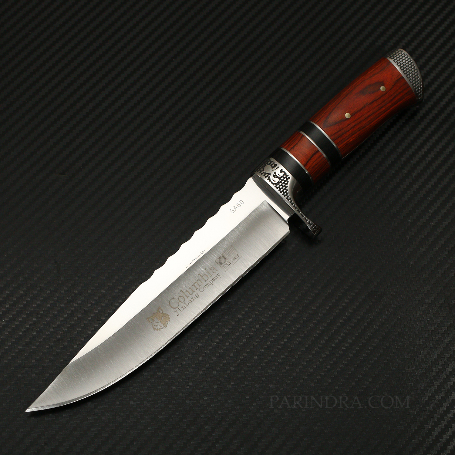 มีดเดินป่า COLUMBIA รุ่น SA50 ด้ามไม้สีน้ำตาลแดงสลับดำ ทรงใบมีดสวย