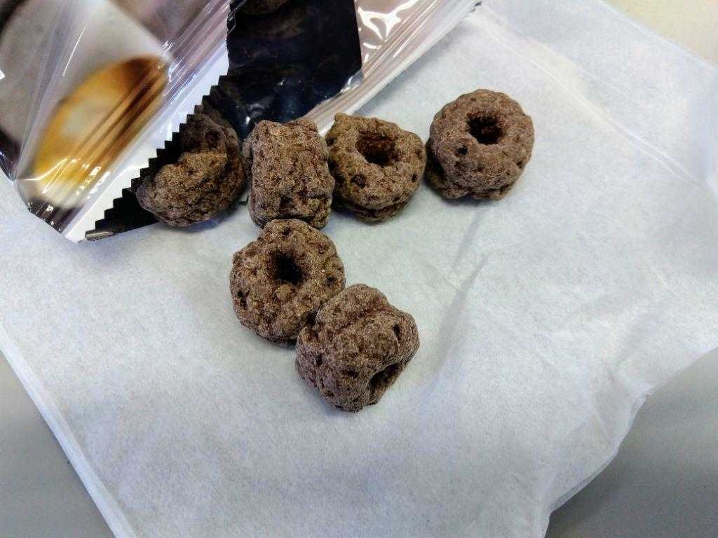 7-11 Kawaii Ring Chocolate Snack วงแหวนช็อคโกแลตเคลือบ 56g