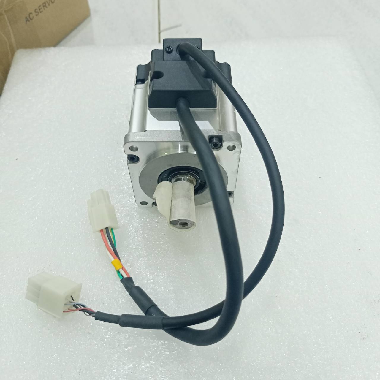 MSMF022L1U2M SERVO MOTOR " PANASONIC "