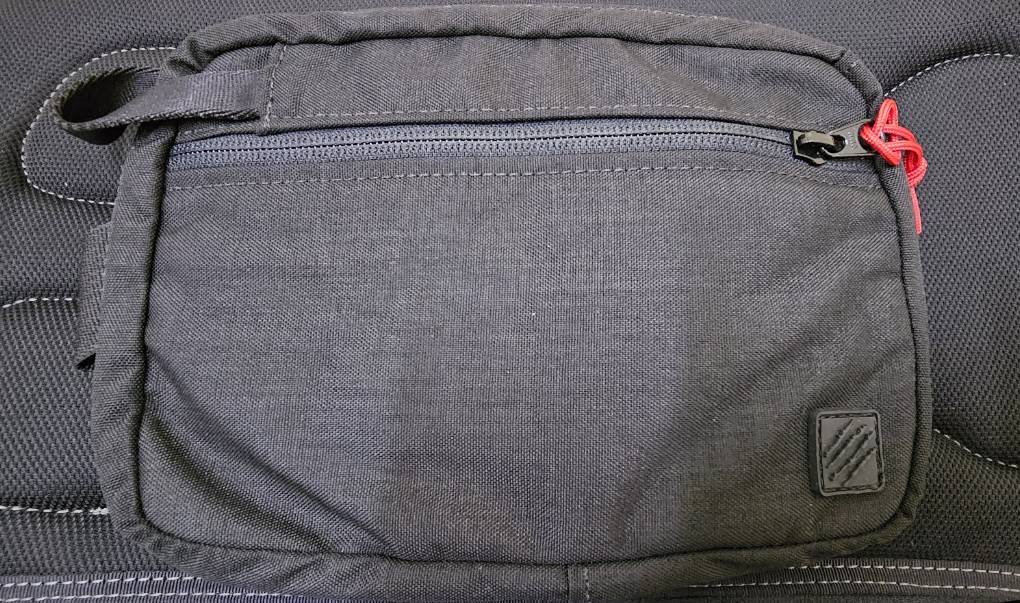 FBAG SMALL BLACK