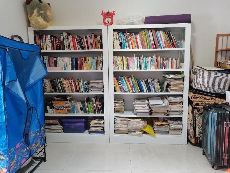 ชั้นวางหนังสือเหล็ก 4 ชั้น : ขนาด ส120cm x ก100cm x ล30 ซม.
