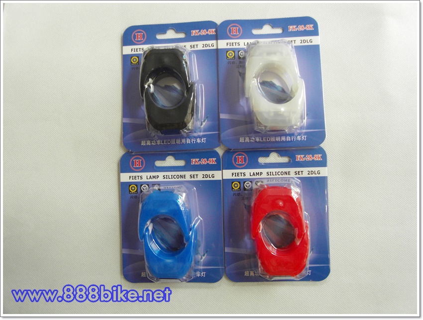 Soldier ชุดไฟจักรยานซิลิโคน 2 ดวง 3 โหมด – ไฟหน้าและไฟหลังเพื่อความปลอดภัยในการปั่น