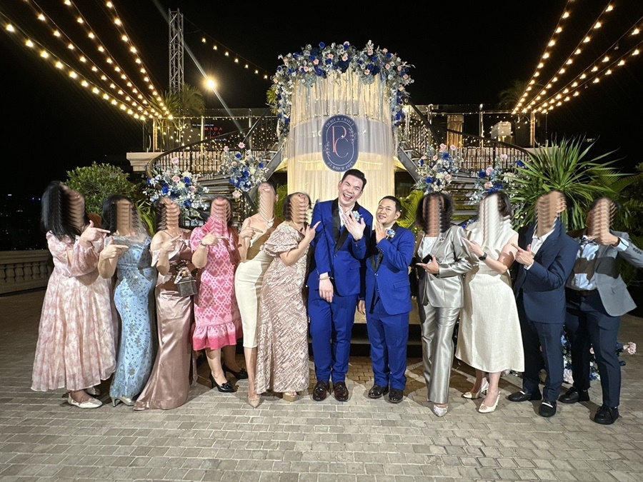 พร้อมเช่า ชุดสูททักซิโด้ สีน้ำเงิน ปกกล้วย (พร้อมเสื้อกั๊ก) Tuxedo Suit with Shawl Collars