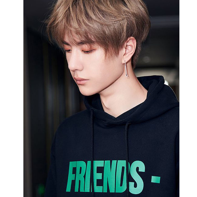 เสื้อฮู้ด (Hoodie) FREINDS & THANK YOU แบบ หวังอี้ป๋อ