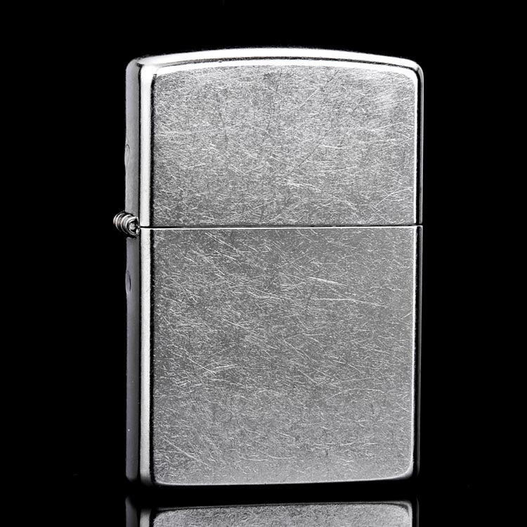 ไฟแช็ค Zippo แท้ สีเงิน Chrome ลายขีดข่วน " Zippo 207, Street Chrome " แท้นำเข้า 100%