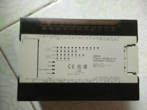 PLC " OMRON " รุ่น CPM1A-30CDR-A-V1