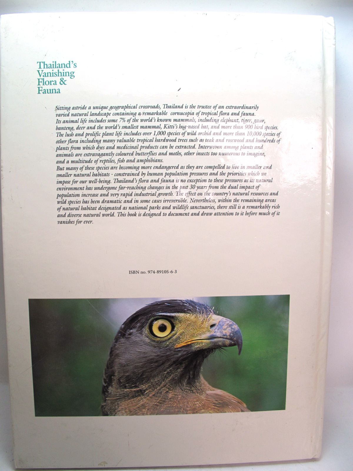 หนังสือภาพสีพืชและสัตว์ที่กำลังจะสูญพันธุ์ในประเทศไทย Thailand's Vanishing Flora & Fauna