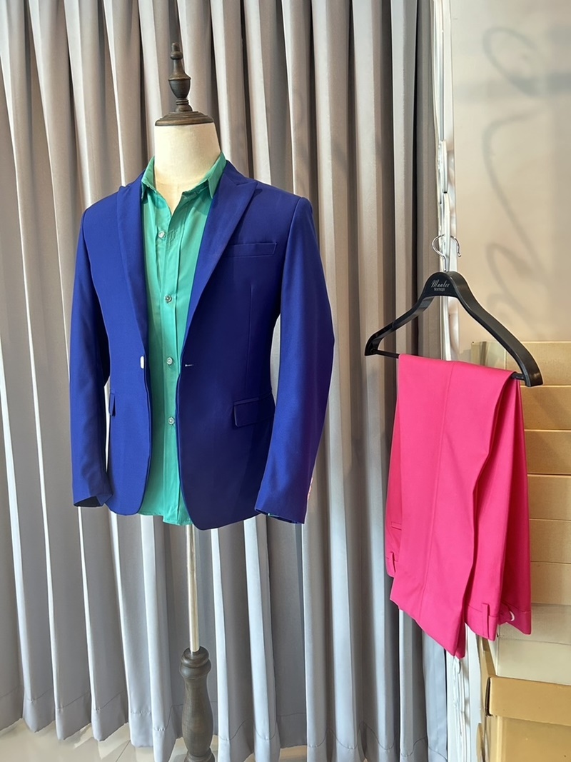 พร้อมเช่า ชุดสูทชาย แฟชั่น Set คละสี