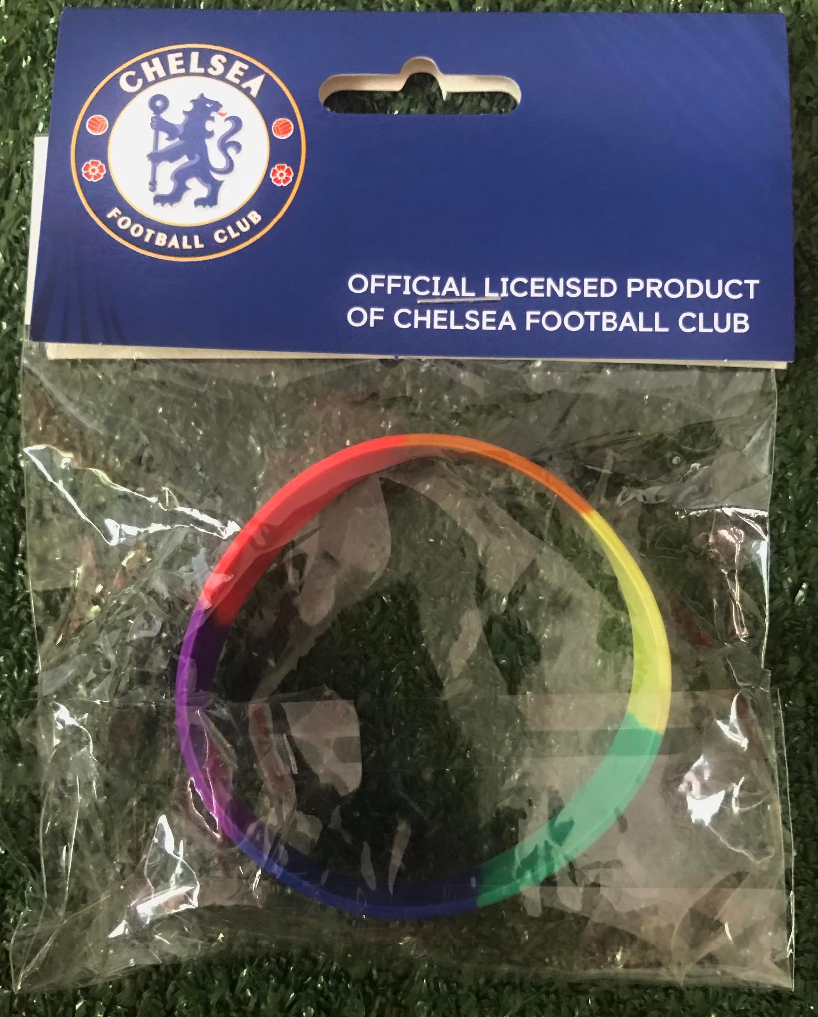 สายรัดข้อมือซิลิโคน ฟุตบอล สโมสรเชลซี - Pride & ตราสโมสร CFC ใหม่ / CHELSEA Football Club Silicone Wristband - Pride & CFC Logo NEW
