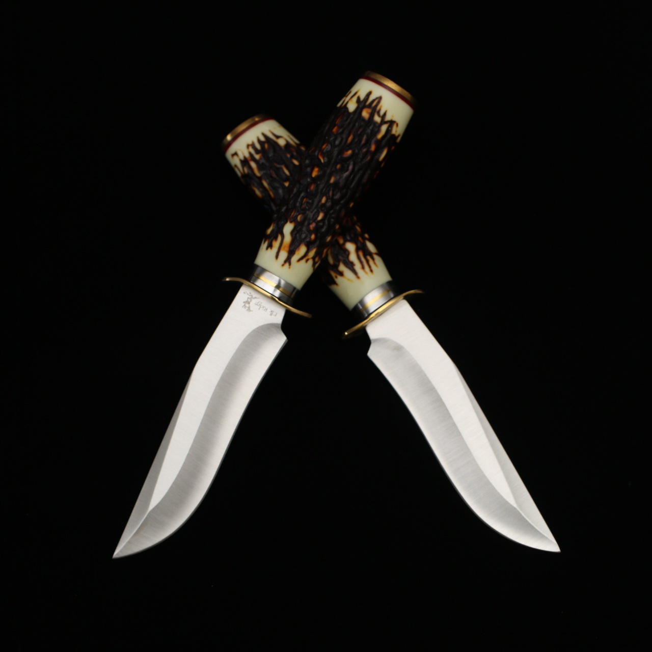 มีดใบตาย ELK ด้ามลายเขา แบบ 3 ขนาด 9.5 นิ้ว