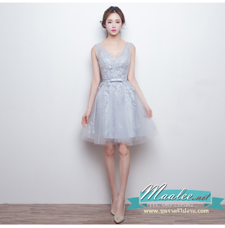 พร้อมเช่า ชุดราตรีสั้น แขนกุด สีเทา แต่งลายลูกไม้ ผ้าตาข่าย ข้างในปักเลื่อมสวย