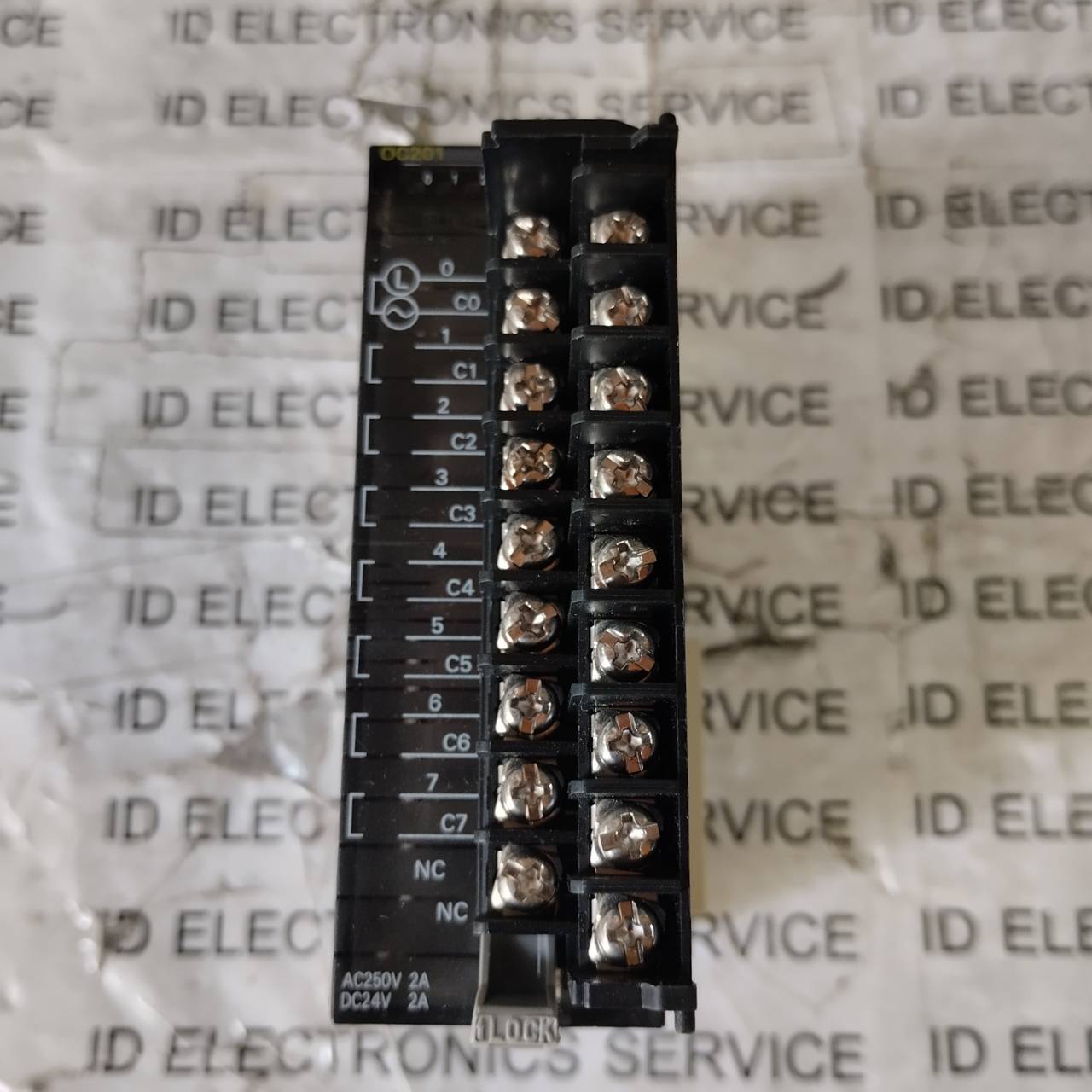 CJ1W-OC201 PLC " OMRON "