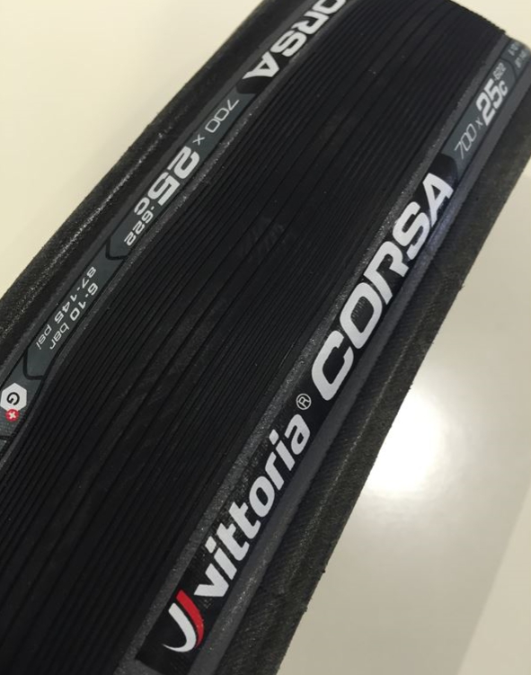 ยางนอกขอบพับ เสือหมอบ VITTORIA CORSA ,700X25C,25-622,ยางงัด Clincher ,VTBE100495