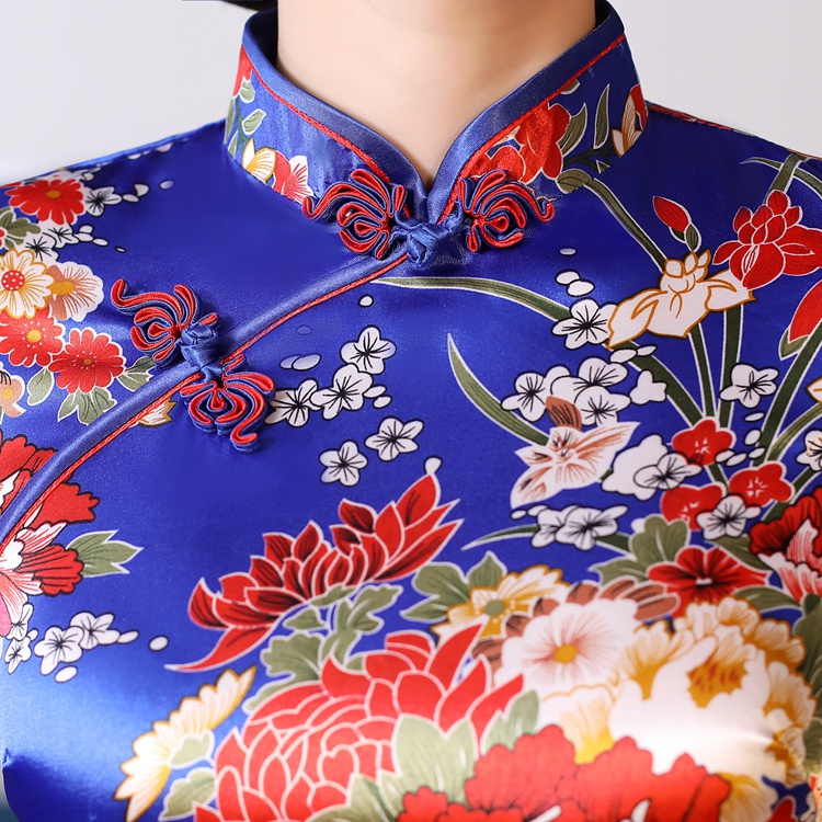 Pre-order กี่เพ้า สีแดง แขนยาว ลายดอกไม้ ตัดเย็บอย่างดี