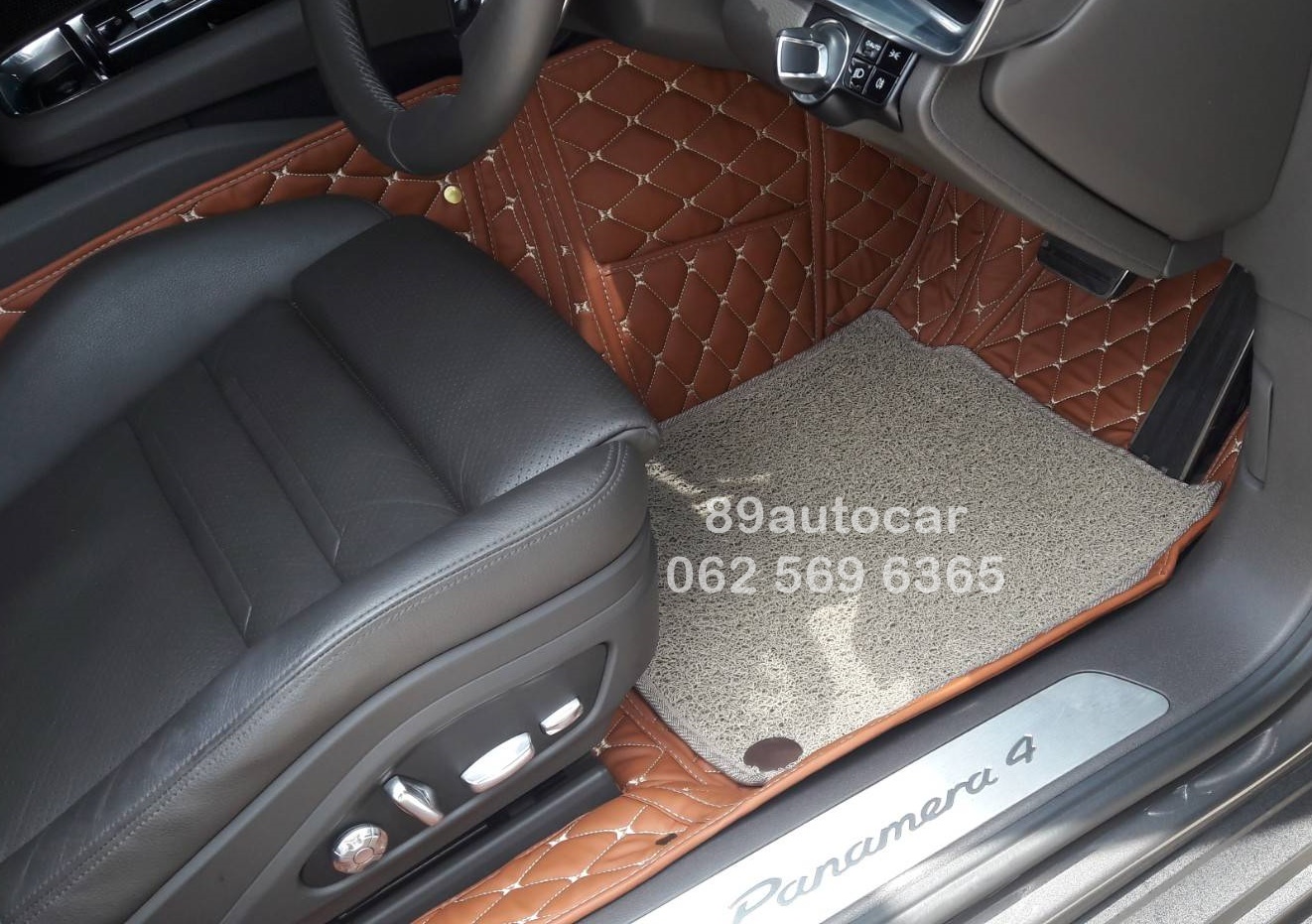 โรงงานผลิตพรมรถ Porsche Panamera 2019 ปูพรม7D สีน้ำตาลเข้ม + ไวนิลดักฝุ่นสีครีม เต็มคัน