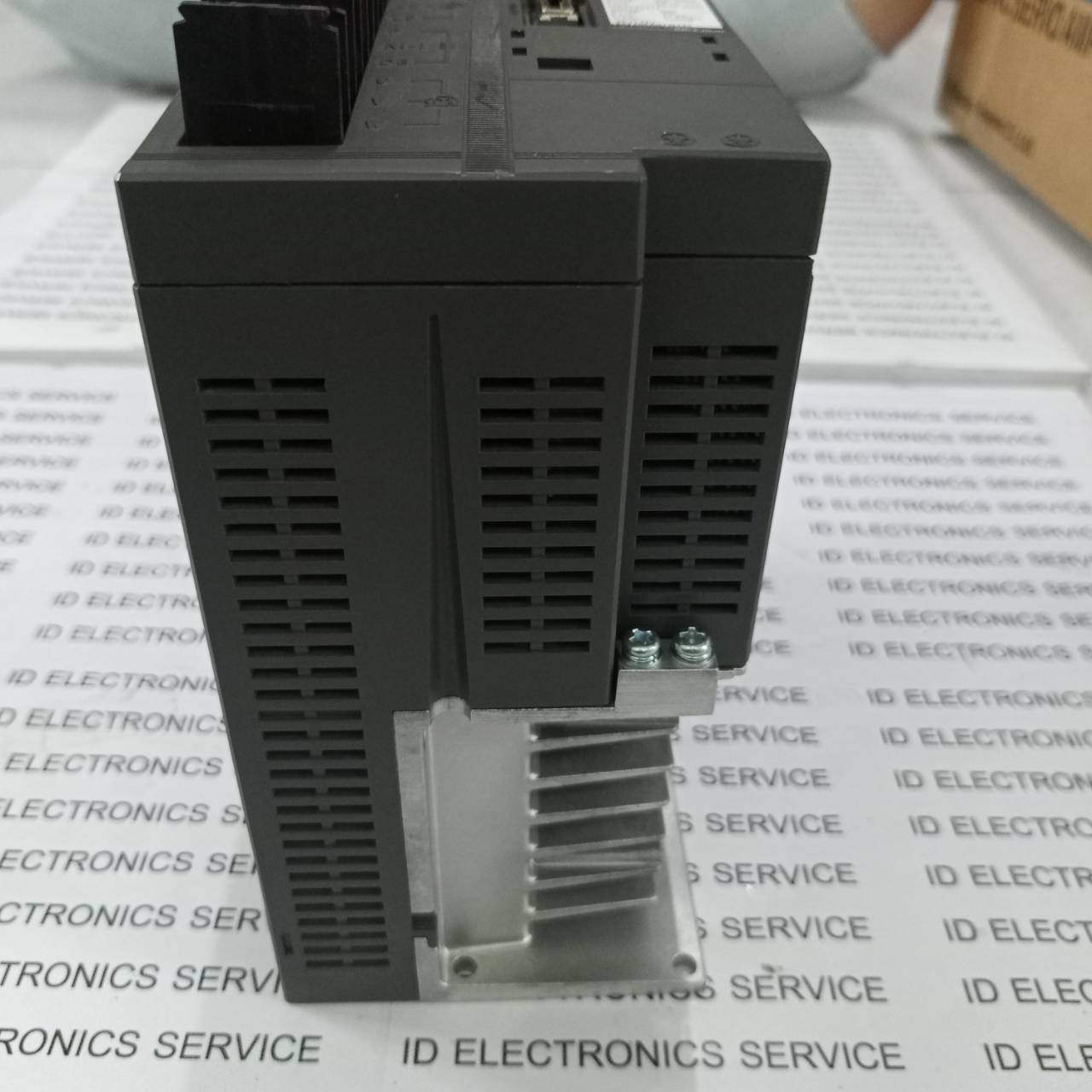 RYC182B3-VVT2 SERVO DRIVE " FUJI "