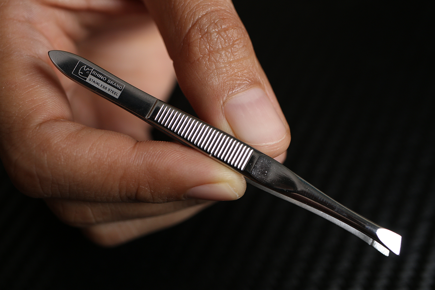 แหนบ Rhino Brand No.S60 Stainless Tweezers แหนบแสตนเลส คุณภาพเยี่ยม (ยกแผง 10 อัน)