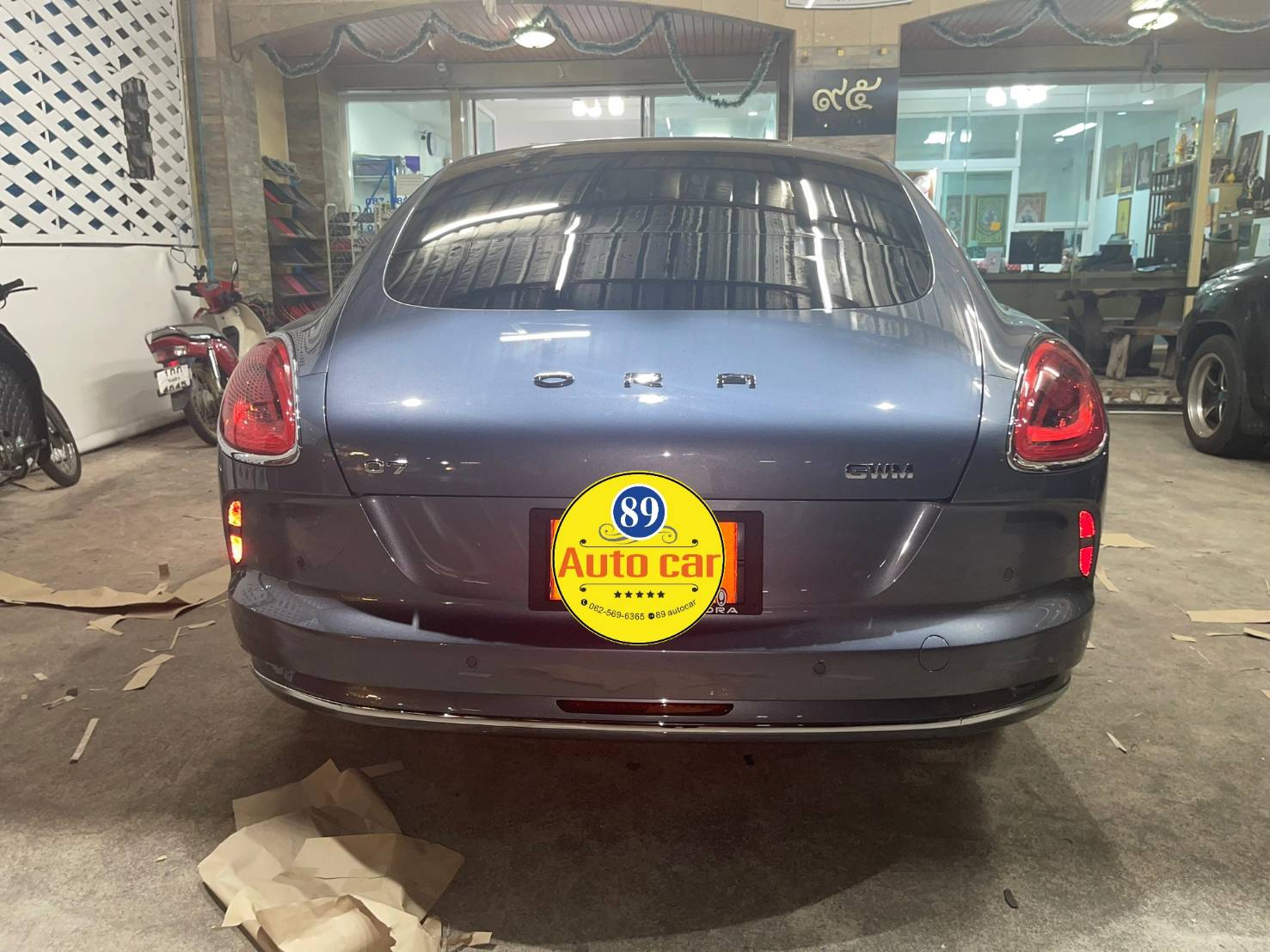 พรมรถยนต์ Ora 07 2024 ปูพรม6D สีแดงเลือดหมู เข้ารูป