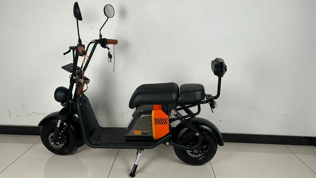 SMARDA 2 MINI 701 สกู๊ตเตอร์ไฟฟ้าไซค์มินิ ล้อขนาด 6 นิ้ว