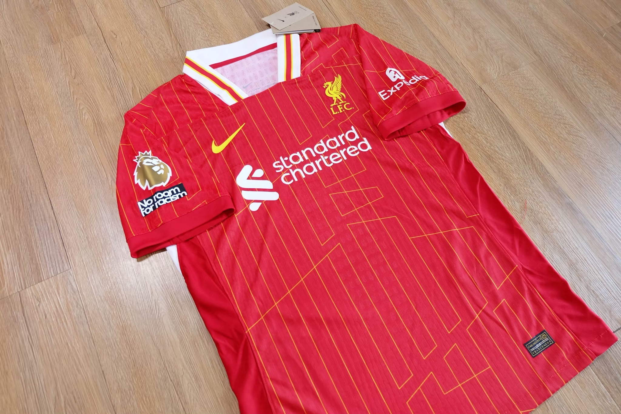 Liverpool 2024/25 Premier League Champions Home Jersey เสื้อลิเวอร์พูล แชมป์เปี้ยน พร้อมอาร์ม