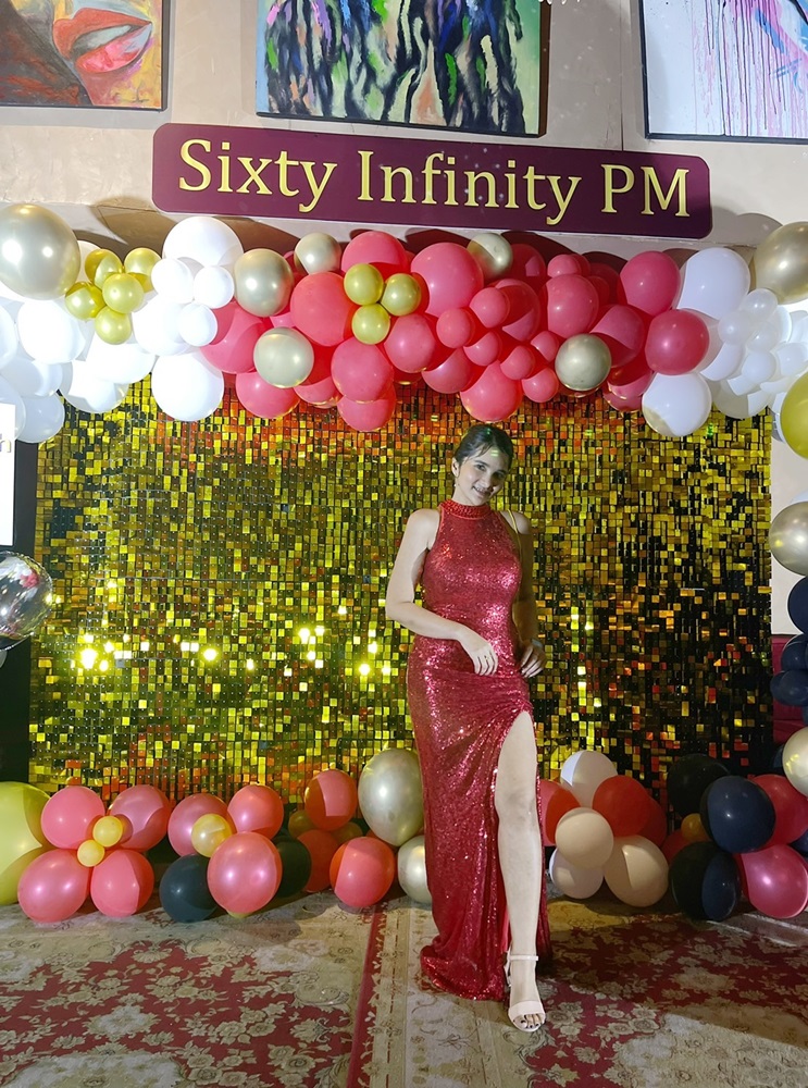 พร้อมเช่า ชุดราตรียาว เดรสยาวทรงหางปลา เซ็กซี่มาก สีแดง