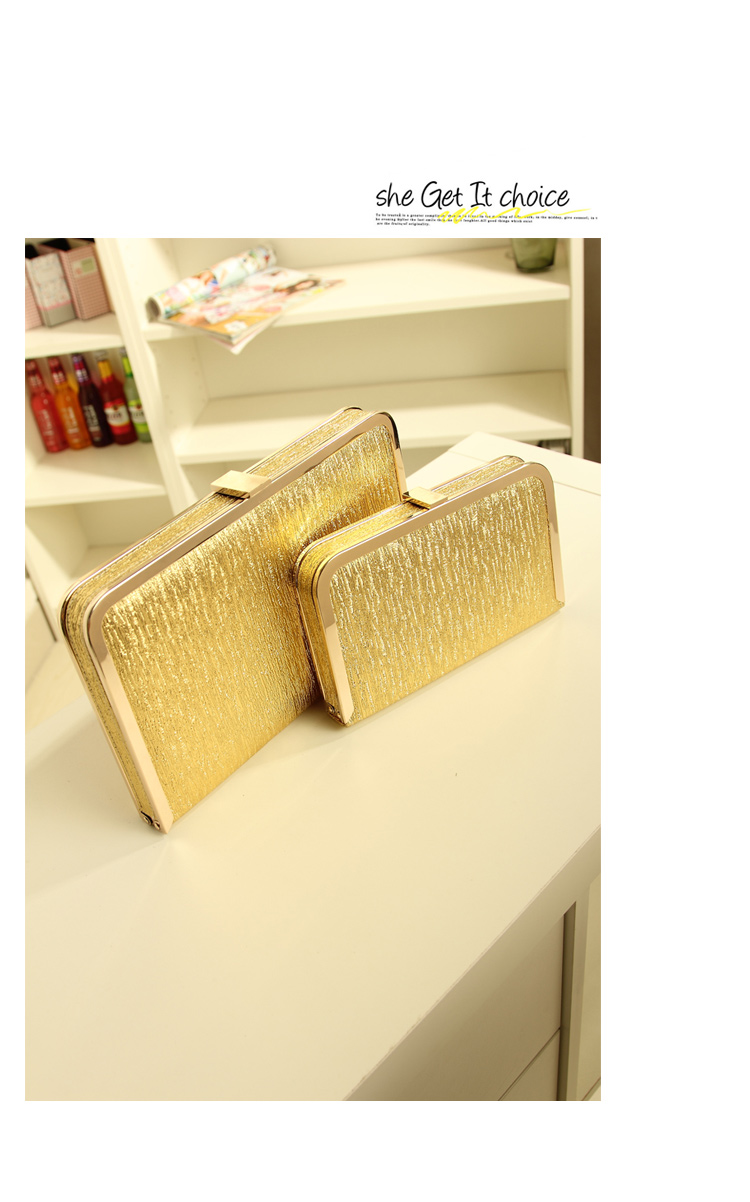 พร้อมส่ง Evening Clutch กระเป๋าออกงาน สีดำ ทรงสีเหลี่ยม พร้อมสายสะพาย ขนาด S