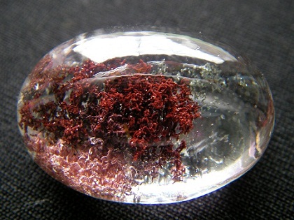 QU0018 QUARTZ แก้วปวกปุยสามสี สีหมาก สีเลือดหมู สีเทาเงิน เนื้อแก้วใส ขนาดเม็ดแก้วหัวหัวแหวนสวย 16.22x23.13x10.25 mm. นน. 27.27 ct. ขายแล้ว