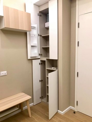 ให้เช่าคอนโด เดอะ เซนต์ เรสิเดนเซส 31 ตร.ม.ห้องใหม่ วิวสระ เฟอร์ครบ ใกล้ BTS, MRT