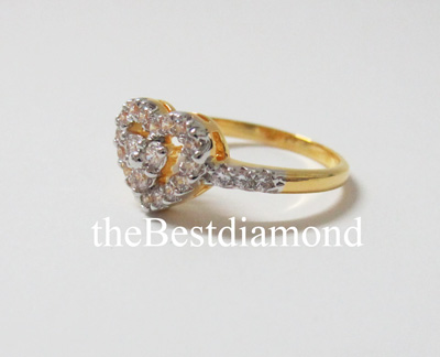 BR212+++แหวนเพชรCZ รูปหัวใจ มีบ่าข้าง++แบบทันสมัย ดูดี intrend มากๆๆ แบบออกมาจากร้านจิวเวลลี่เลย เพชรสวยวิ๊งๆ ใส่ติดนิ้วได้เลยค่ะ สวยสุดๆ รับประกัน