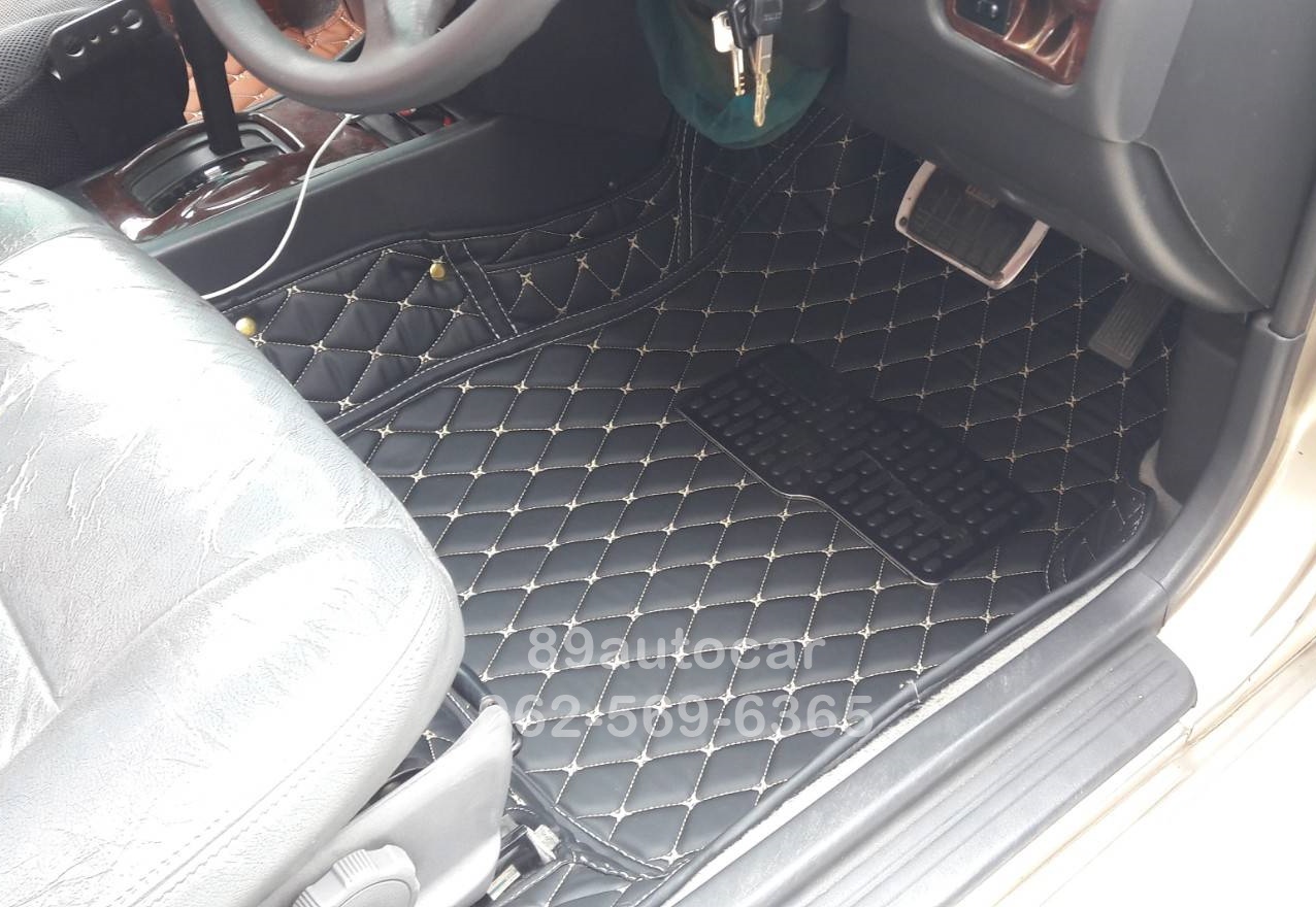 พรมรถยนต์ Nissan Sunny B14 ปูพรมหกดี สีดำด้ายทอง