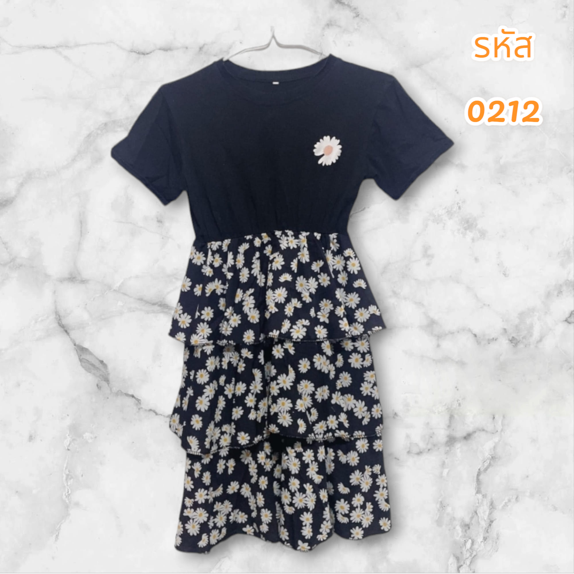 เดรสเด็กเสื้อยืดคอกลมกระโปรงผ้าชีฟองลายดอกไม้ (มือ 2)