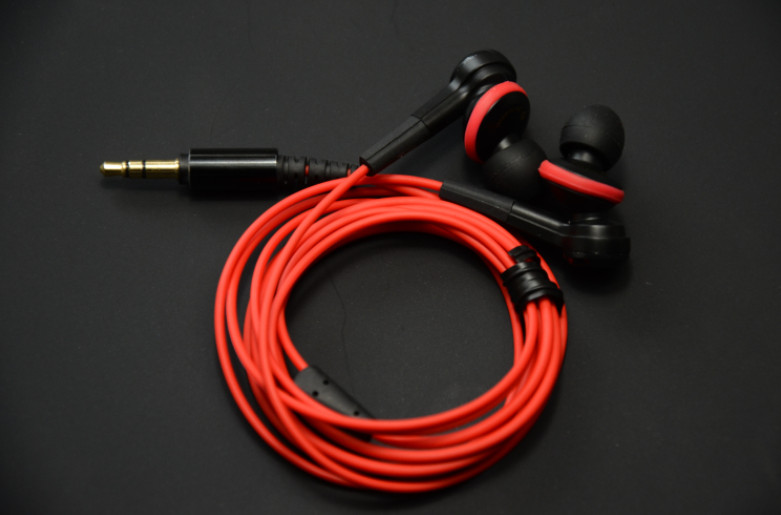 ขาย หูฟัง Knowledge Zenith DS