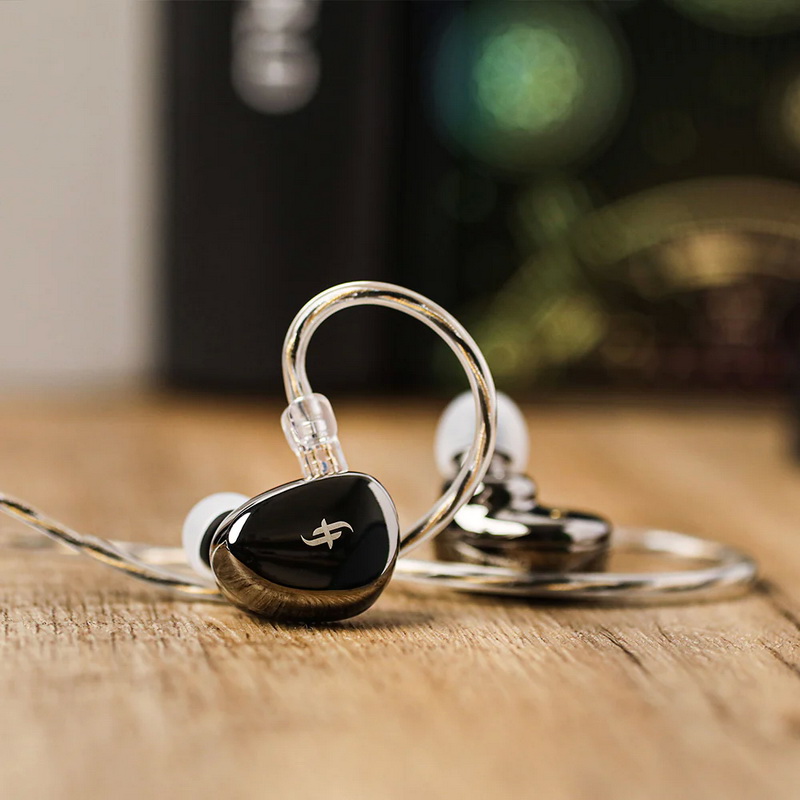SIMGOT EA500 LM หูฟัง IEMs ไดรเวอร์ Dynamic ไดอะแฟรม ลิเธียม-แมกนีเซียม เปลี่ยนท่อนำเสียงได้ ประกันศูนย์ไทย