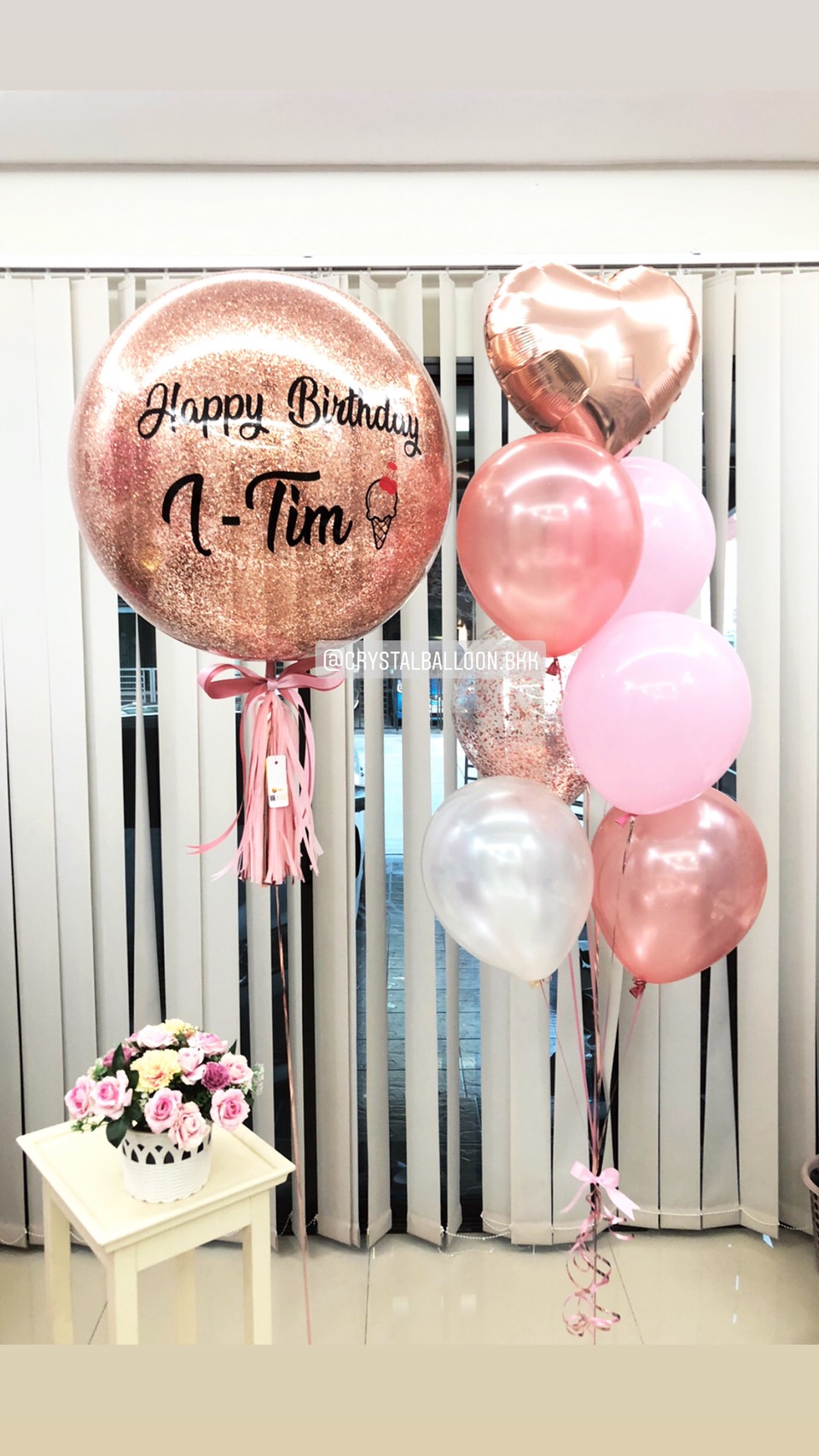 ลูกโป่ง วันเกิด Bubble ขนาด 24" กลิตเตอร์สีโรสโกล พร้อม ช่อลูกโป่งฟอยล์หัวใจ ขนาด 18" ช่อ 7 ลูก 1 ช่อ พร้อมตกแต่ง สามารถเปลี่ยนสีลูกโป่ง/เปลี่ยนข้อความ/เปลี่ยนขนาดได้