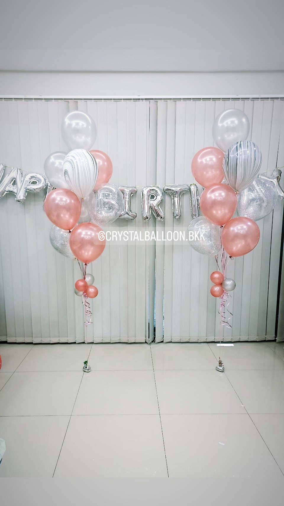 ลูกโป่ง วันเกิด ช่อลูกโป่ง 9 ลูก 2 ช่อ ลายหินอ่อน พร้อม ฟอยล์ตัวอักษร Happy Birthday พร้อมตกแต่ง สามารถเปลี่ยนสีลูกโป่ง/เปลี่ยนข้อความ/เปลี่ยนสีฟอยล์ได้