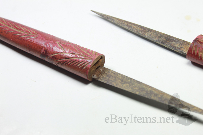 มีดพกสมัยโบราณ"เสือซ่อนเล็บ"