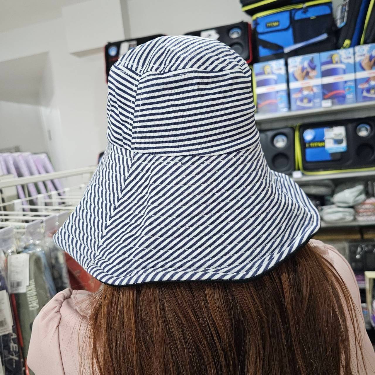 หมวกกันแดด UV CUT จากญี่ปุ่น หลายสี พับเก็บได้ง่าย ยกทัพมา 11 แบบ