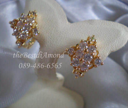 ++BE808+++ต่างหูรูปข้าวหลามตัดแบบหรูหรา++งานสวย เรียบร้อย หรู ดูดีมากๆๆค่ะ ฝังแบบหนามเตยงานดีมากๆๆๆ เหมือนของจริงสุดๆ หรูหราแพรวพราว ขนาดไม่ใหญ่มาก