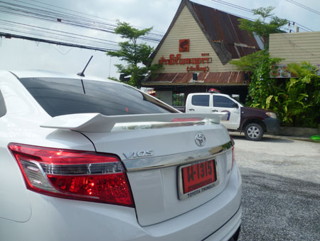 สปอยเลอร์ยกมีไฟ V1 : VIOS 2013-2016
